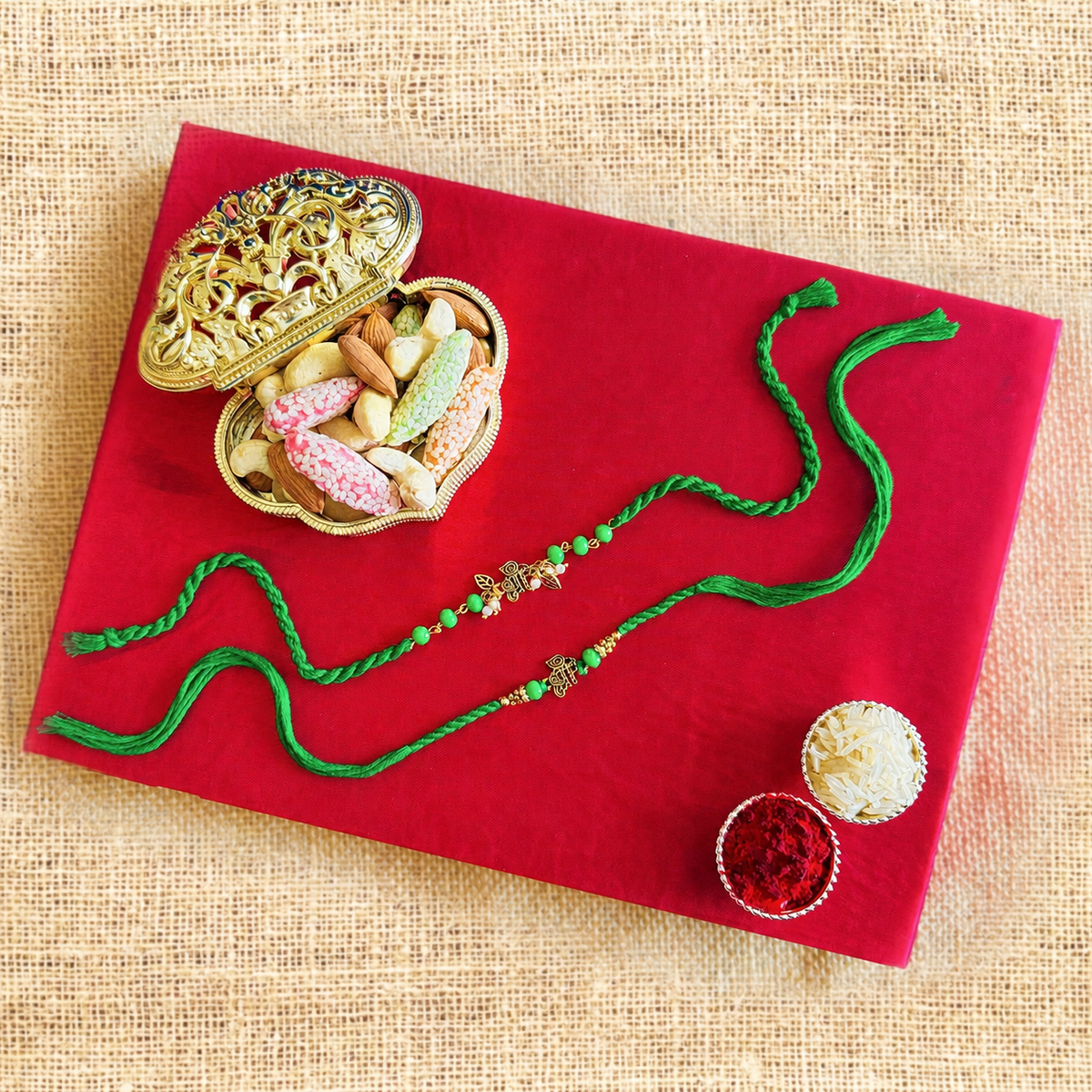 Hari Mayur Rakhi Set