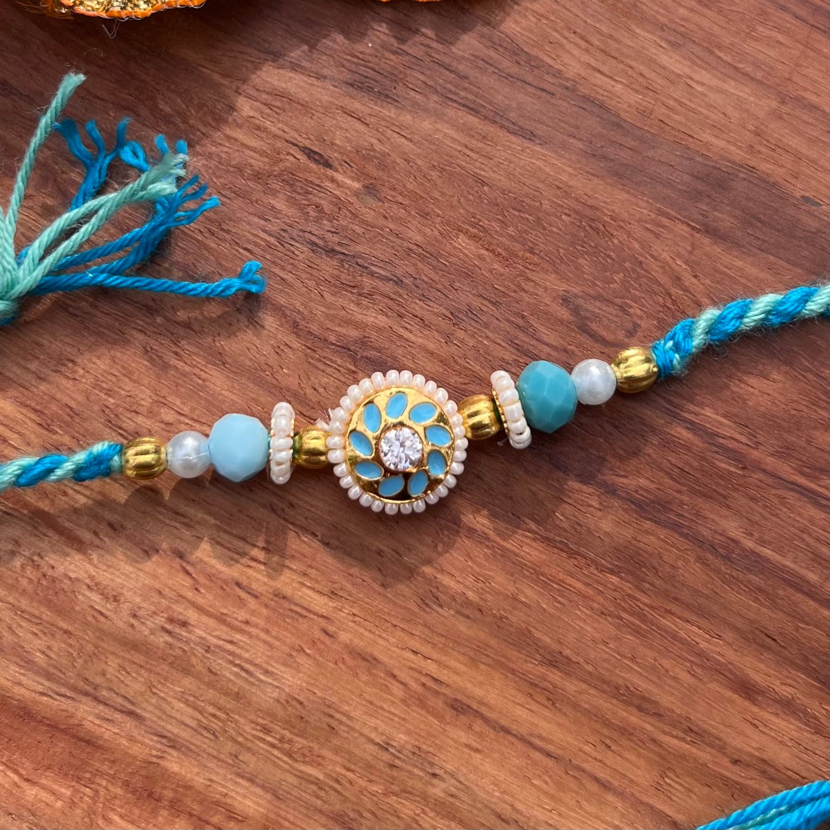 Neel Pushp Rakhi